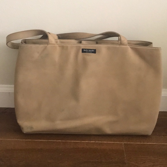 Kate Spade Tan Diaper/Baby Bag Black Interior - Picture 2 of 4
